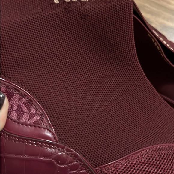 Michael Kors New Swift stretch knit boots size 10 retail for $150 - Picture 4 of 5